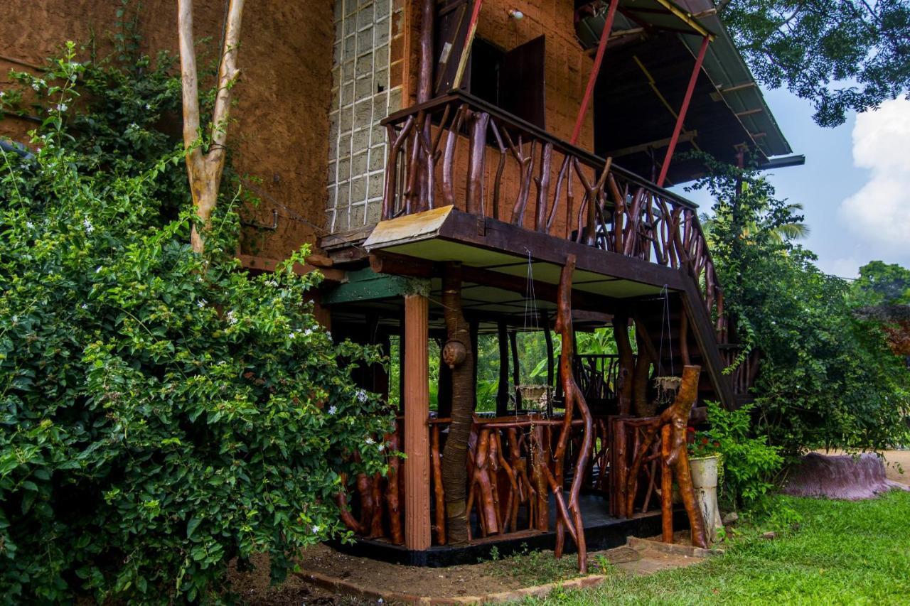 Anushka Nera Nature House Sigiriya Room photo